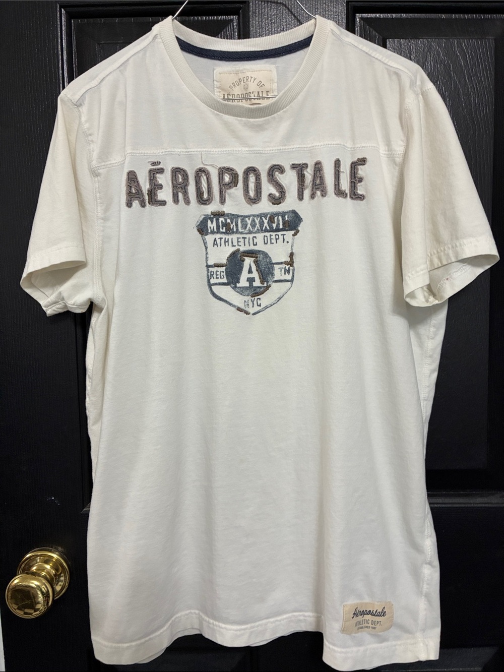 Aeropostale Cream Short-Sleeve Graphic Tee